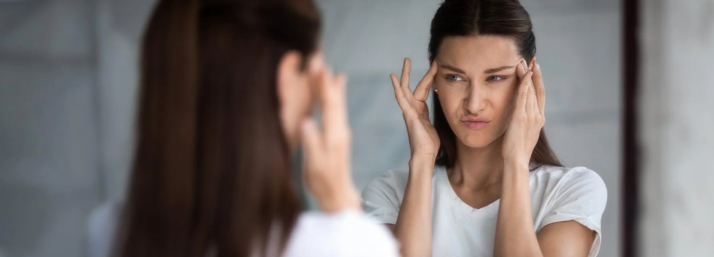 Dewy Sunscreen for Dry Skin: Ingredients and Buying Guide